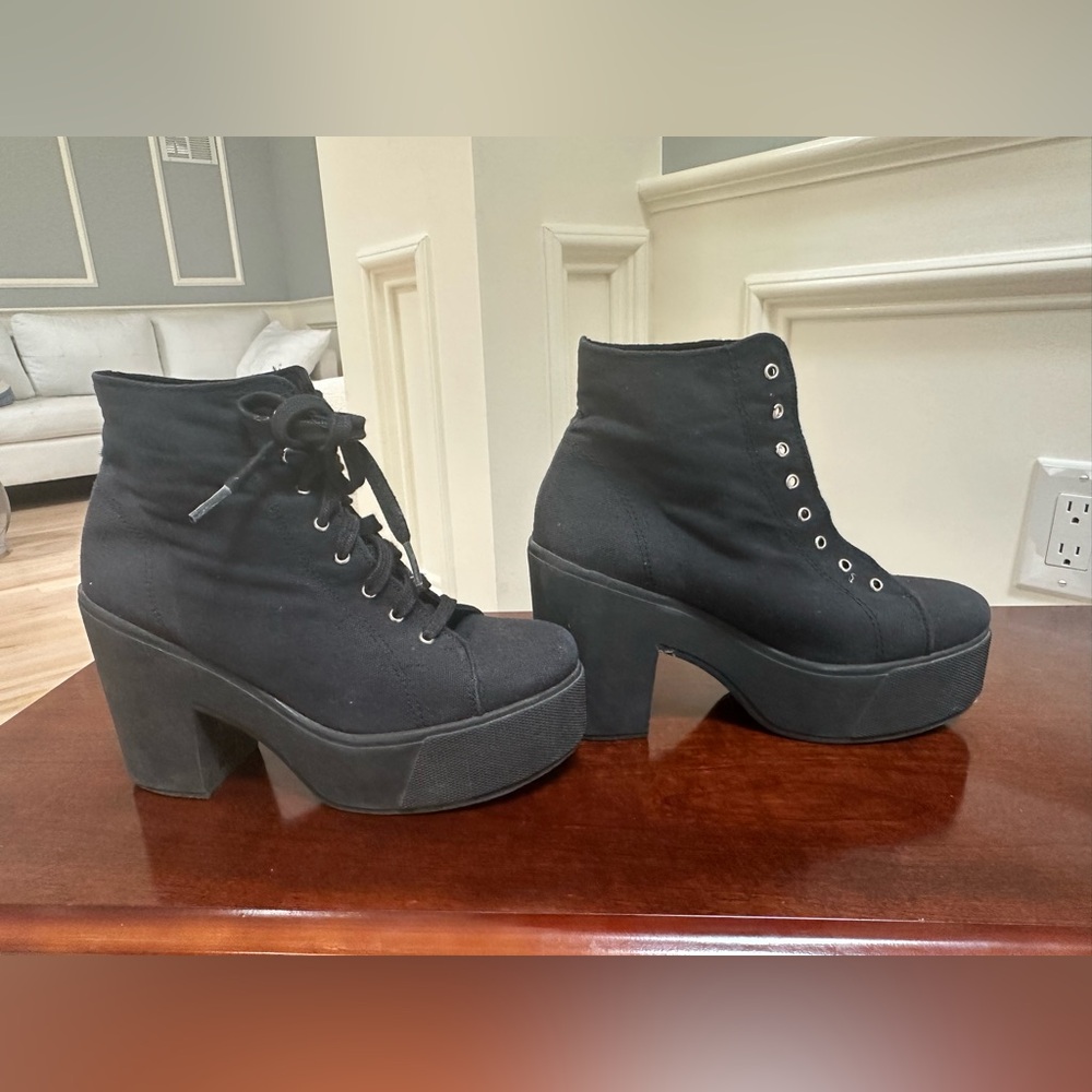 Black Platform Boots